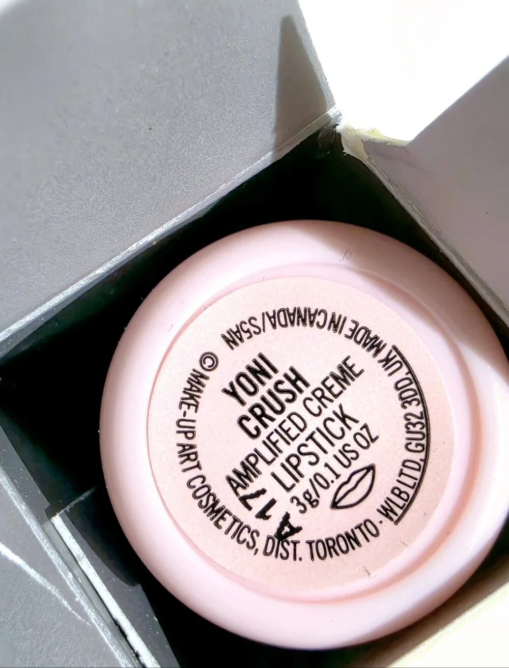 Mac X Steve J & Yoni P Amplified Cream Lipstick Yoni Crush New LE